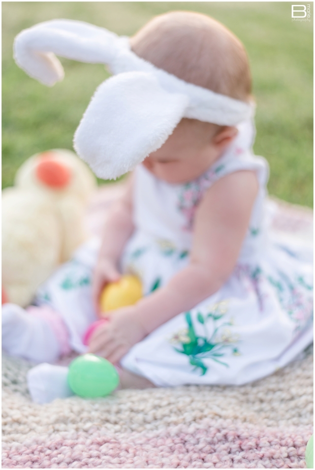 Kingwood child photographer images of 6 month old baby girl in spring/Easter attire
